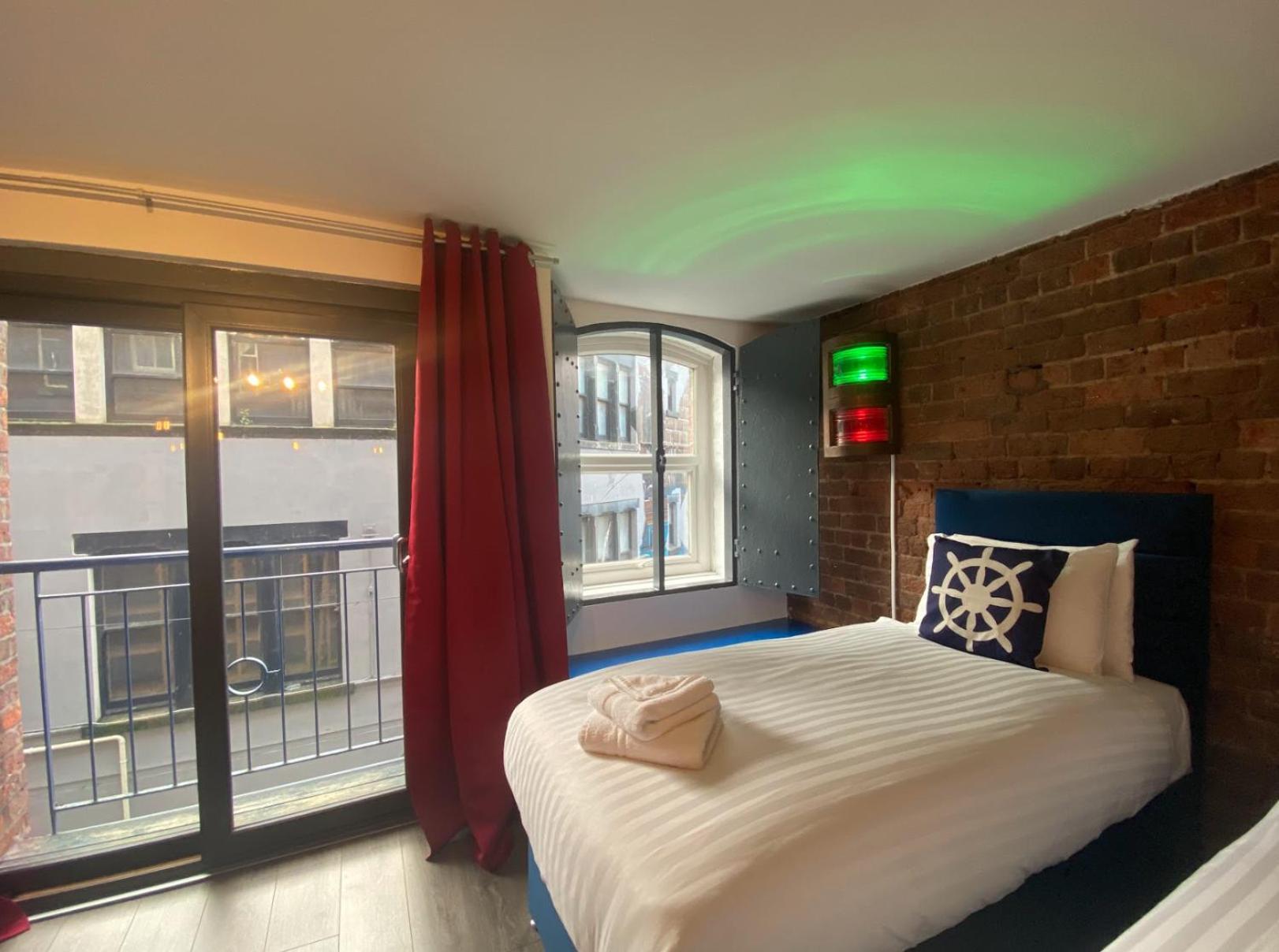 Rainford Gardens By Ustay Aparthotels Liverpool Esterno foto