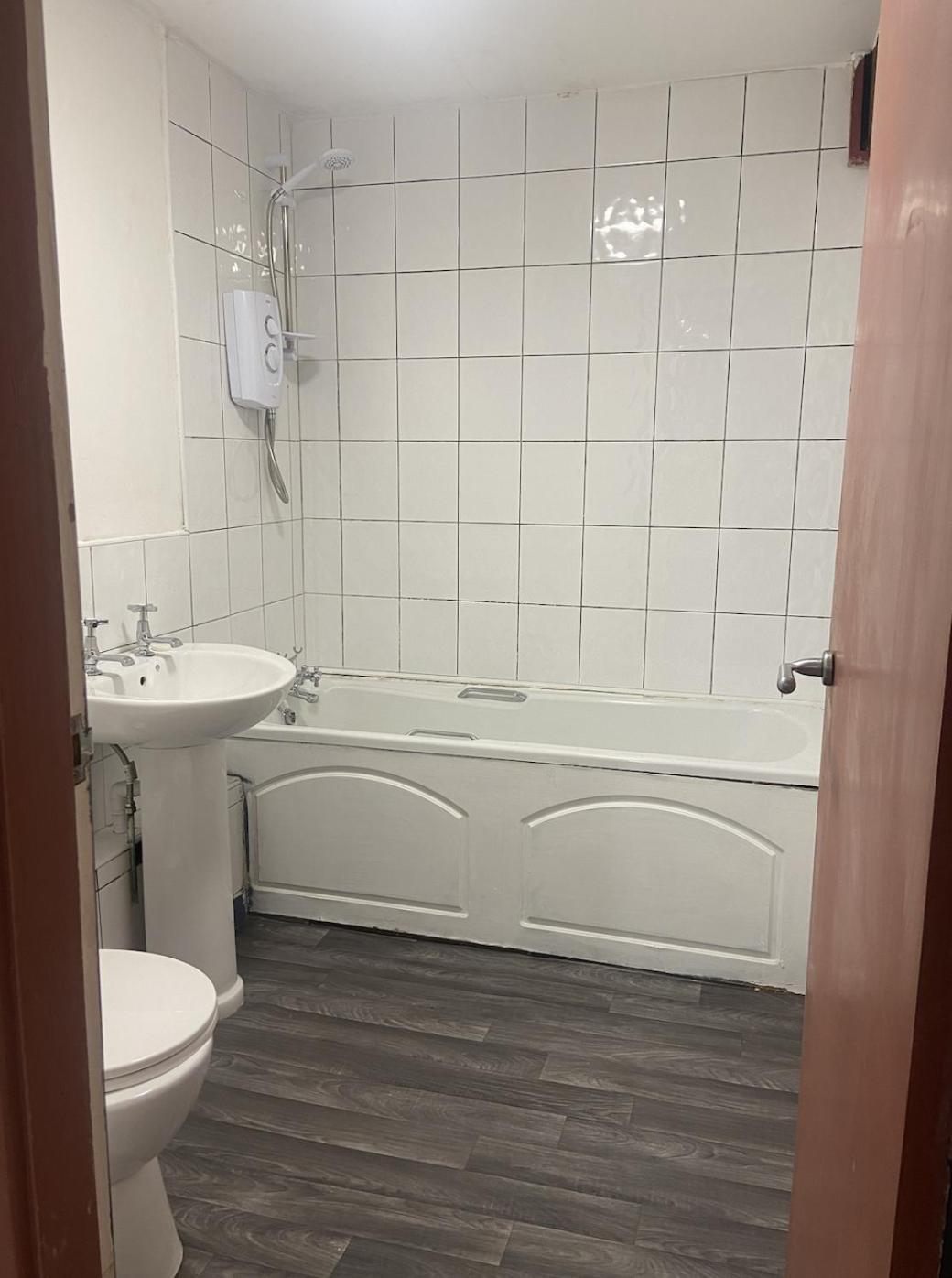 Rainford Gardens By Ustay Aparthotels Liverpool Esterno foto