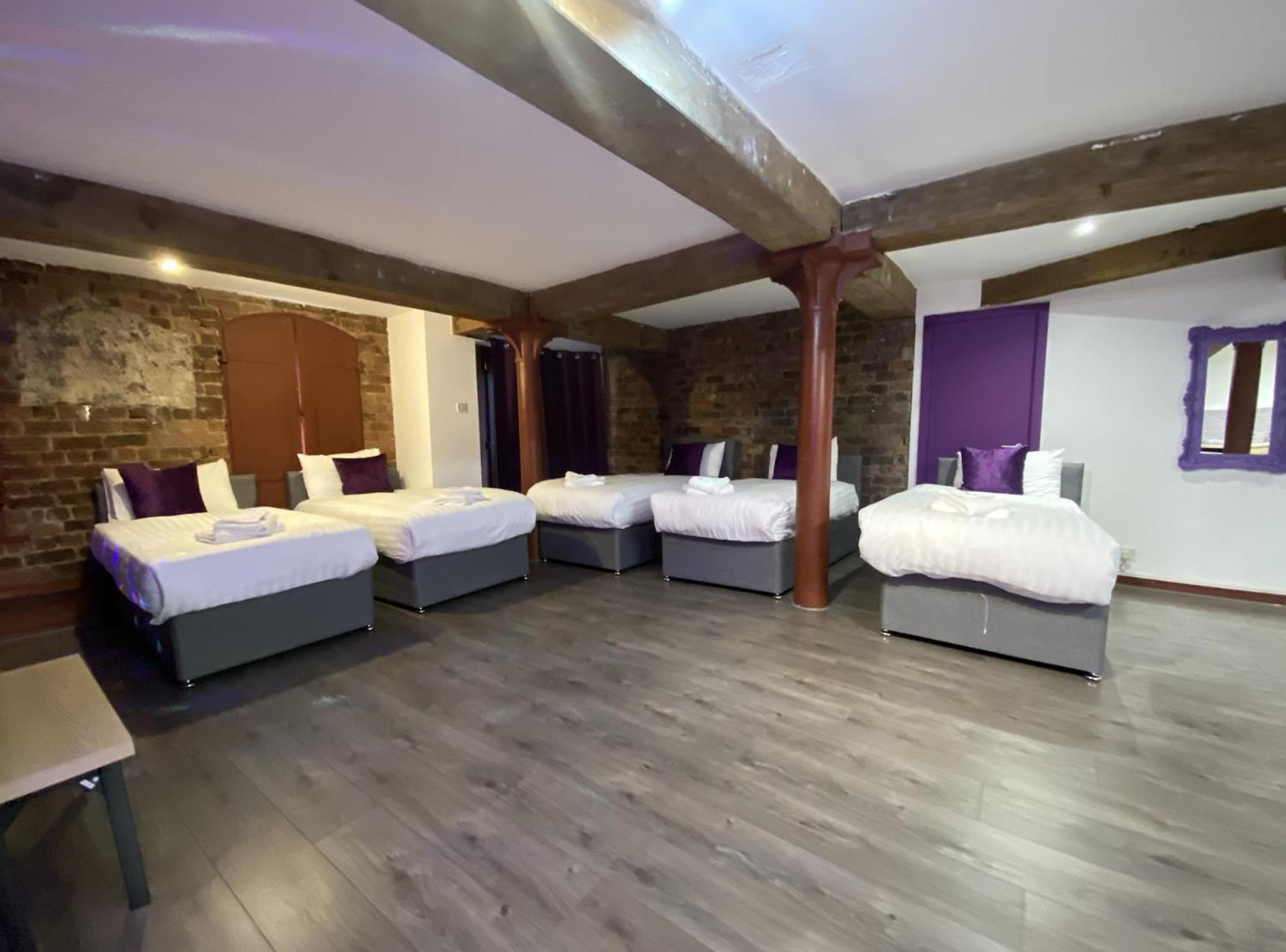 Rainford Gardens By Ustay Aparthotels Liverpool Esterno foto