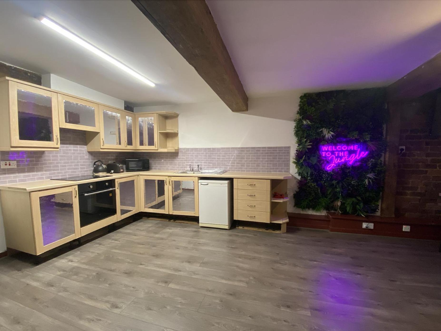 Rainford Gardens By Ustay Aparthotels Liverpool Esterno foto